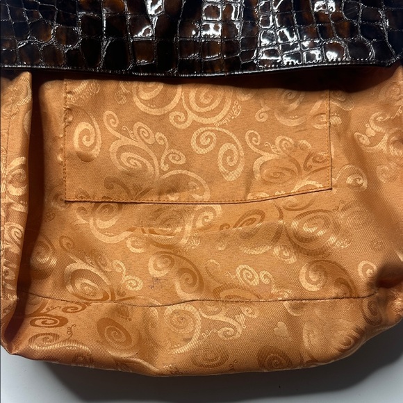 Cher Brown Patent Leather Shoulder Bag Brighton - Picture 9 of 10